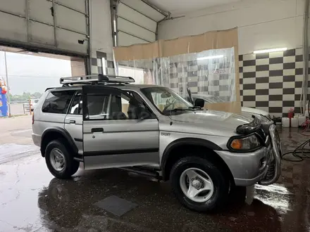 Mitsubishi Montero Sport 2000 года за 4 000 000 тг. в Алматы – фото 2