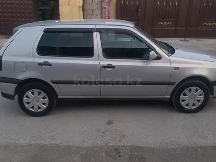 Volkswagen Golf 1996 года за 1 900 000 тг. в Шымкент – фото 2