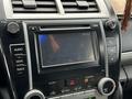 Toyota Camry 2012 года за 7 600 000 тг. в Актобе – фото 22