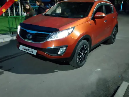 Kia Sportage 2012 года за 7 150 000 тг. в Семей – фото 2