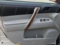 Toyota Highlander 2013 года за 9 980 000 тг. в Алматы – фото 12
