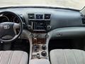Toyota Highlander 2013 года за 9 980 000 тг. в Алматы – фото 19