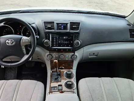 Toyota Highlander 2013 года за 9 980 000 тг. в Алматы – фото 19