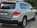 Toyota Highlander 2013 года за 9 980 000 тг. в Алматы – фото 3