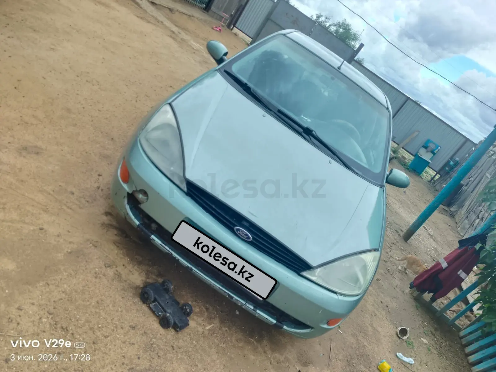 Ford Focus, 2001