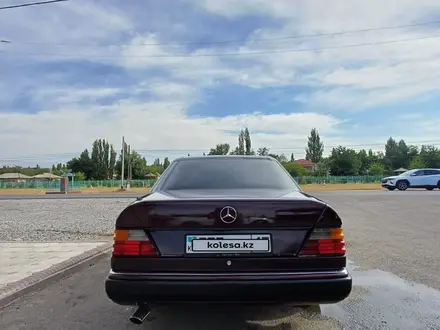 Mercedes-Benz E 230 1991 года за 2 000 000 тг. в Шымкент – фото 4