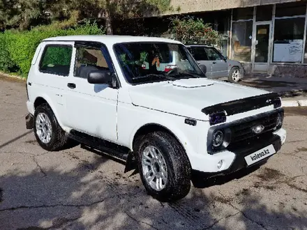 ВАЗ (Lada) Lada 2121 2011 года за 2 200 000 тг. в Алматы – фото 2