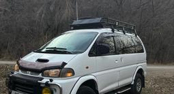 Mitsubishi Delica 1996 годаfor4 900 000 тг. в Алматы – фото 2