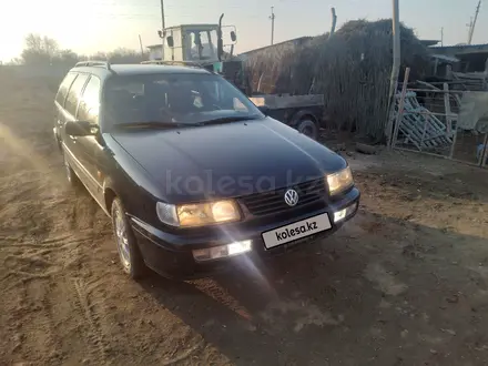 Volkswagen Passat 1994 года за 1 850 000 тг. в Жанакорган – фото 3