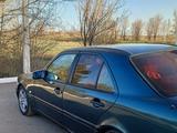 Mercedes-Benz C 200 1994 года за 1 820 000 тг. в Караганда – фото 4