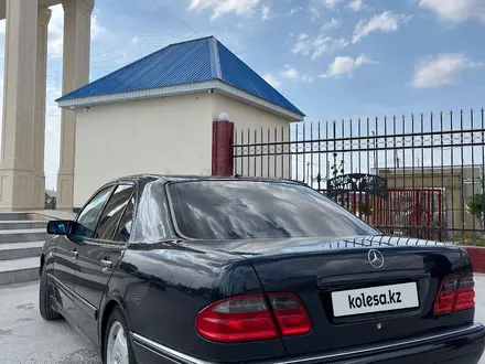 Mercedes-Benz E 320 1998 года за 3 500 000 тг. в Жанакорган – фото 6