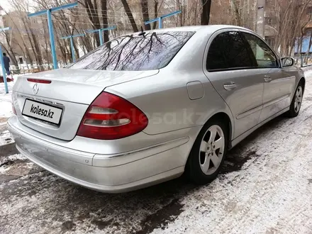 Mercedes-Benz E 320 2004 года за 10 000 000 тг. в Рудный – фото 5