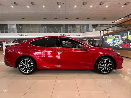 Toyota Camry Luxe 2026 года за 23 190 000 тг. в Алматы – фото 7
