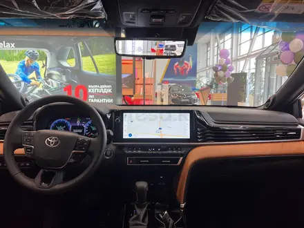 Toyota Camry Luxe 2026 года за 23 190 000 тг. в Алматы – фото 12