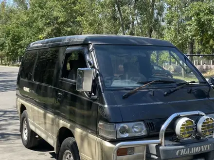 Mitsubishi Delica 1992 года за 1 350 000 тг. в Алматы – фото 3