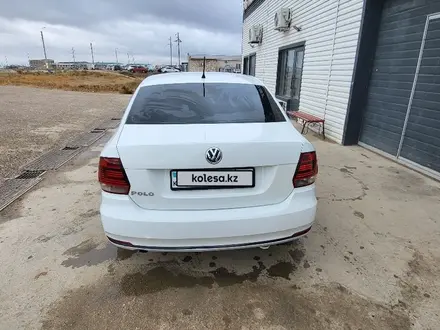 Volkswagen Polo 2015 года за 5 700 000 тг. в Атырау – фото 4