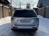 Mitsubishi Outlander 2013 годаүшін8 200 000 тг. в Алматы – фото 2