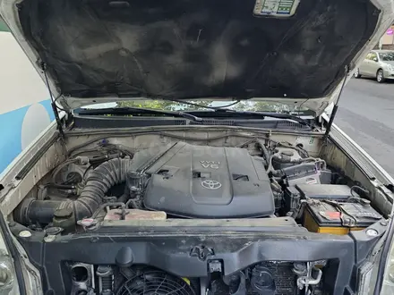 Toyota Land Cruiser Prado 2003 года за 11 200 000 тг. в Алматы – фото 7