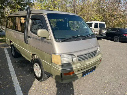 Toyota Hiace 1995 года за 3 500 000 тг. в Алматы – фото 4