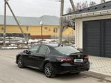 Toyota Camry 2024 годаfor19 650 000 тг. в Шымкент – фото 4