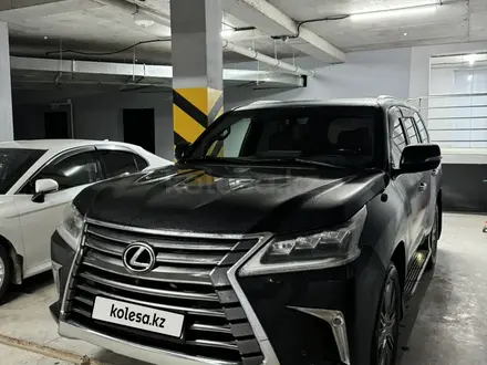 Lexus LX 570 2016 года за 40 000 000 тг. в Астана – фото 2