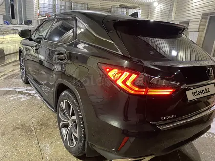 Lexus RX 300 2018 года за 23 500 000 тг. в Караганда – фото 2