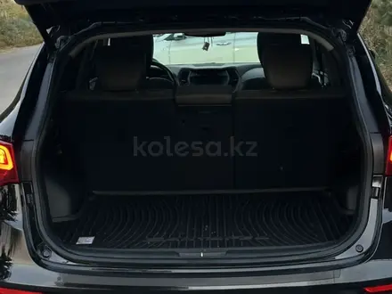 Hyundai Santa Fe 2017 года за 9 600 000 тг. в Алматы – фото 18
