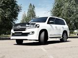 Toyota Land Cruiser 2018 года за 32 700 000 тг. в Алматы – фото 2