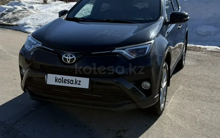 Toyota RAV4 2017 года за 12 000 000 тг. в Усть-Каменогорск