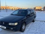 Volkswagen Passat 1993 годаfor1 700 000 тг. в Семей