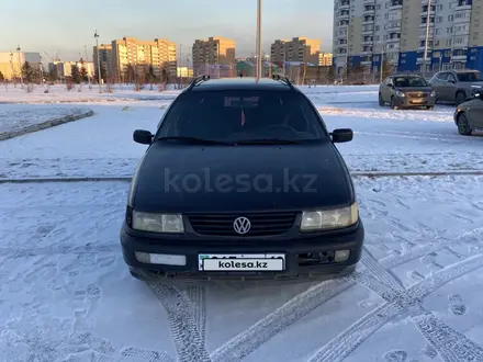 Volkswagen Passat 1993 года за 1 700 000 тг. в Семей – фото 3