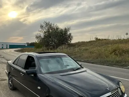 Mercedes-Benz E 320 1996 года за 2 600 000 тг. в Алматы – фото 12