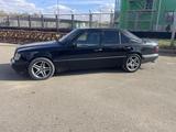 Mercedes-Benz E 320 1994 годаүшін1 750 000 тг. в Актобе