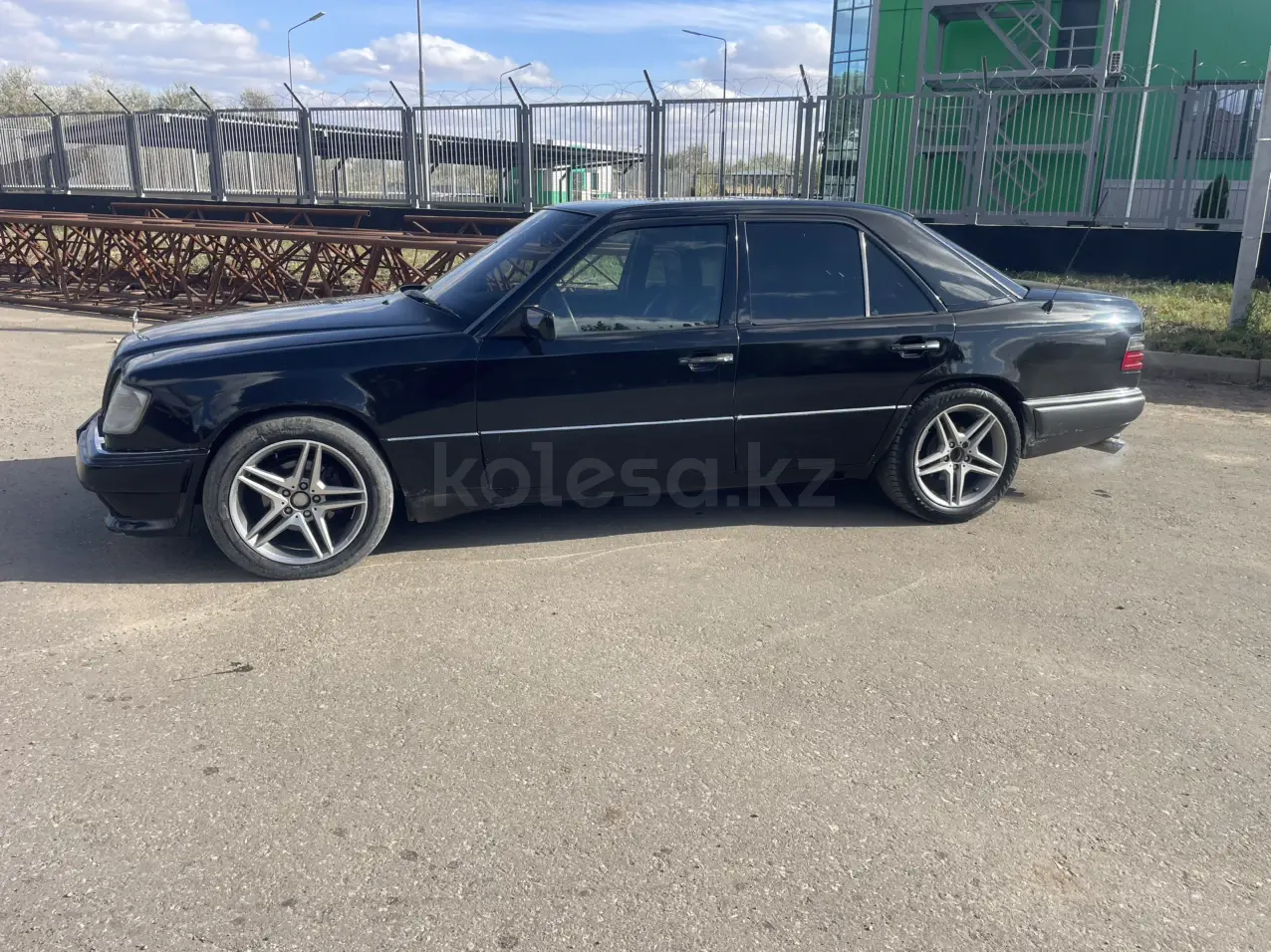 Mercedes-Benz E-Class, 1994