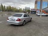 Mercedes-Benz E 240 2004 года за 3 999 000 тг. в Кокшетау – фото 5