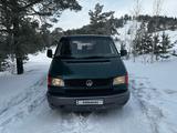 Volkswagen Multivan 1998 годаfor5 800 000 тг. в Астана