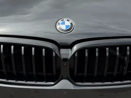 BMW 540 2021 года за 26 000 000 тг. в Алматы – фото 4