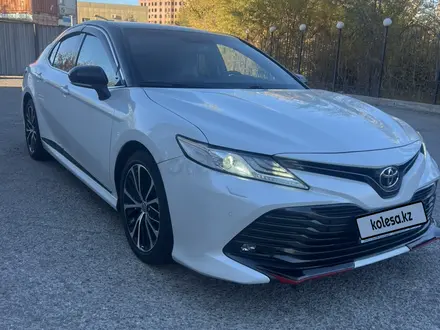 Toyota Camry 2020 года за 15 700 000 тг. в Караганда – фото 13