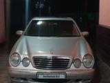 Mercedes-Benz E 320 1999 годаүшін5 200 000 тг. в Алматы – фото 4