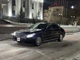 Mercedes-Benz C 200 2014 годаfor16 000 000 тг. в Астана