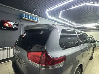 Toyota Sienna, 2014