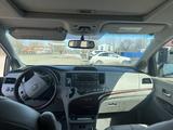 Toyota Sienna 2014 года за 7 490 000 тг. в Уральск – фото 5