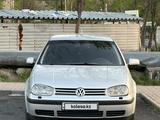 Volkswagen Golf 1998 годаүшін2 500 000 тг. в Астана