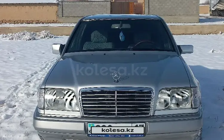 Mercedes-Benz E 220 1993 года за 2 500 000 тг. в Туркестан