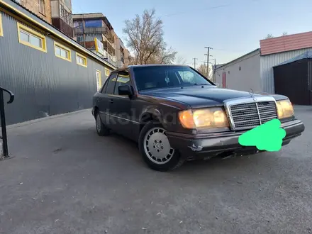 Mercedes-Benz E 230 1991 годаүшін1 600 000 тг. в Караганда – фото 2