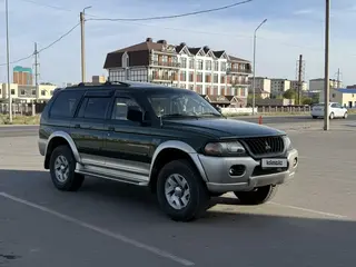 Mitsubishi Montero Sport