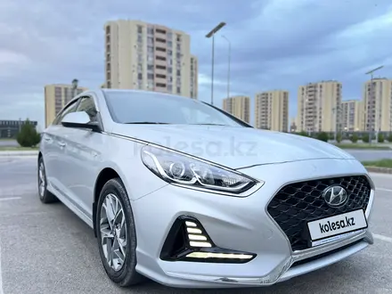 Hyundai Sonata 2019 года за 8 500 000 тг. в Шымкент