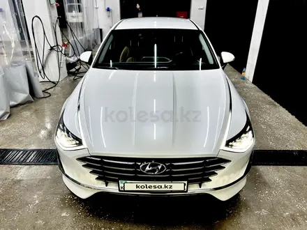 Hyundai Sonata 2021 года за 12 700 000 тг. в Алматы – фото 5