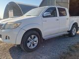 Toyota Hilux 2013 года за 7 000 000 тг. в Атырау – фото 3