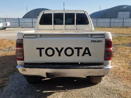 Toyota Hilux 2013 года за 7 000 000 тг. в Атырау – фото 5